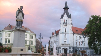 This photo of the center of Kaposvar, Hungary was taken by photographer Herman Brinkman of Amsterdam.